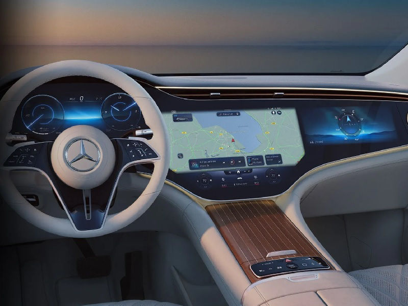 Mercedes-Benz EQS