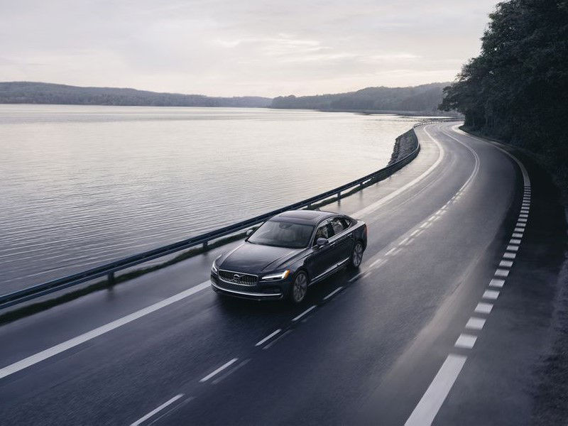 Volvo S90 Recharge