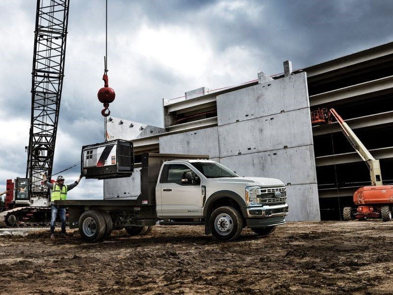 Ford Super Duty Chassis Cab