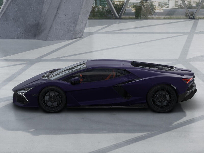 Lamborghini Revuelto