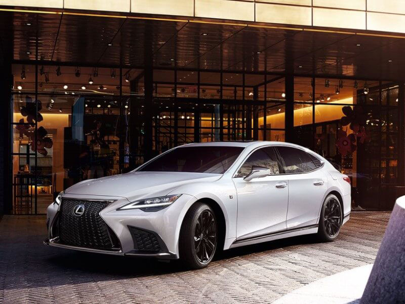 Lexus LS