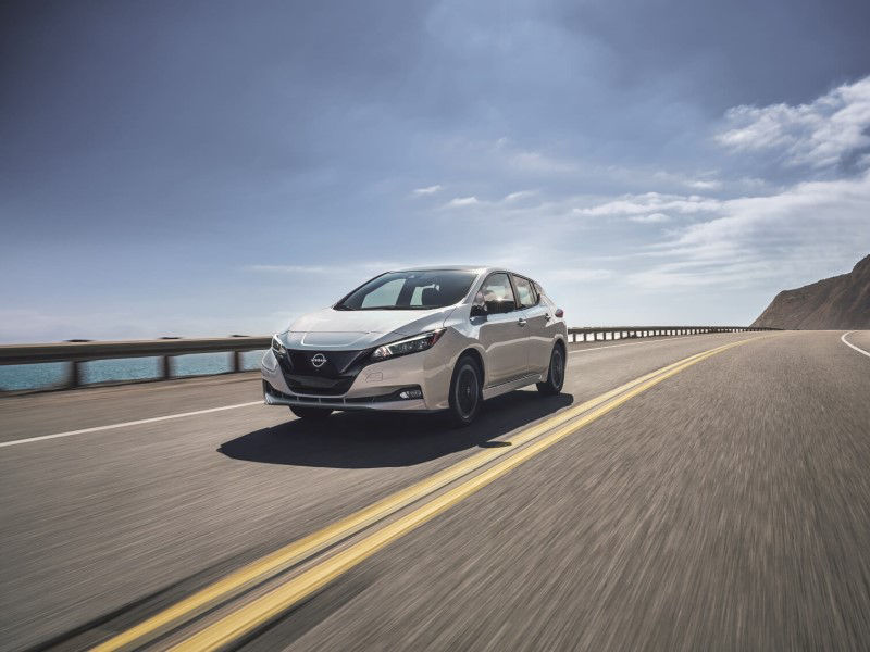 2025 Nissan LEAF