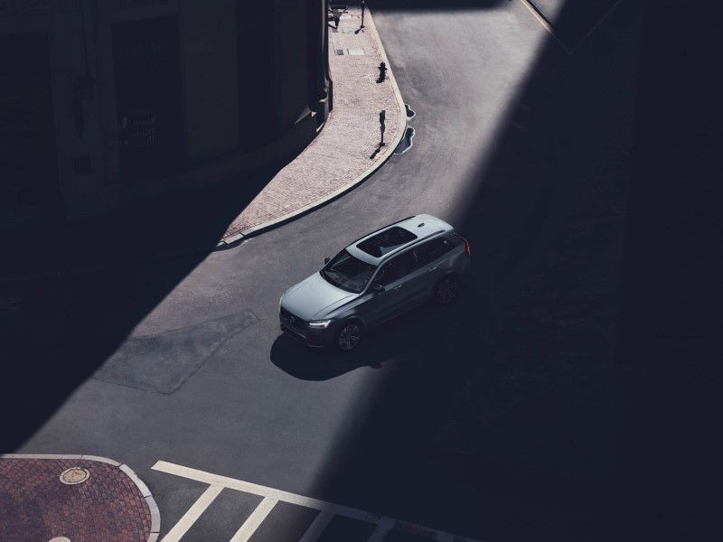 Volvo XC90 Recharge