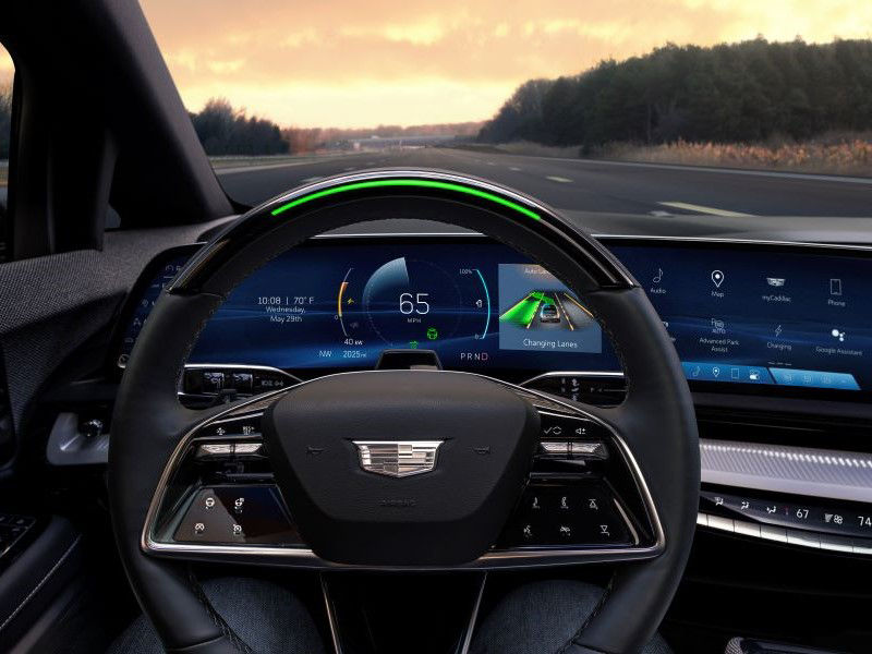 Cadillac OPTIQ