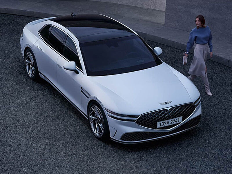 Genesis G90