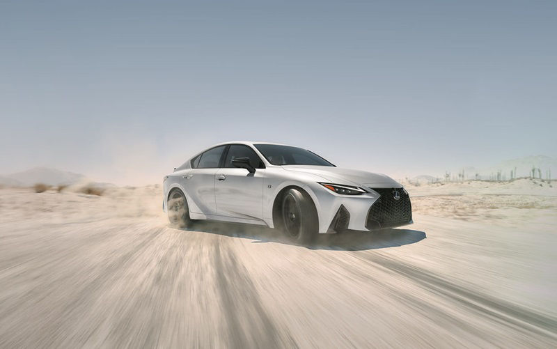 Lexus IS