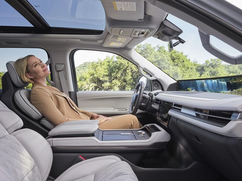 Lincoln Navigator Black Label