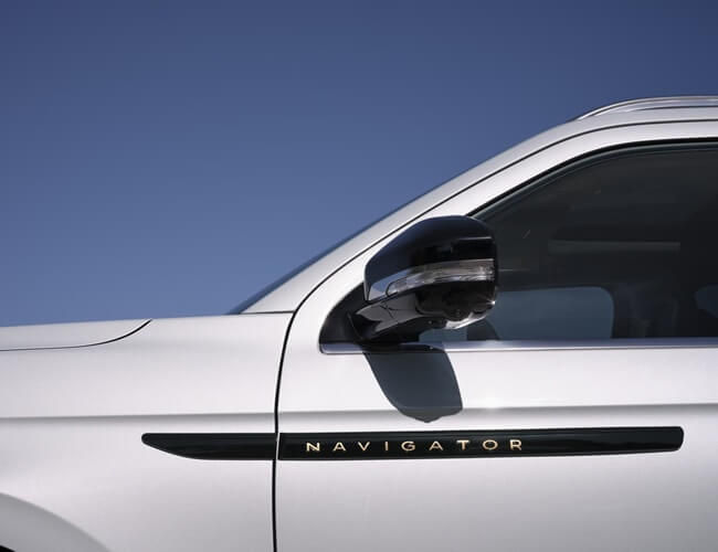 Lincoln Navigator Black Label