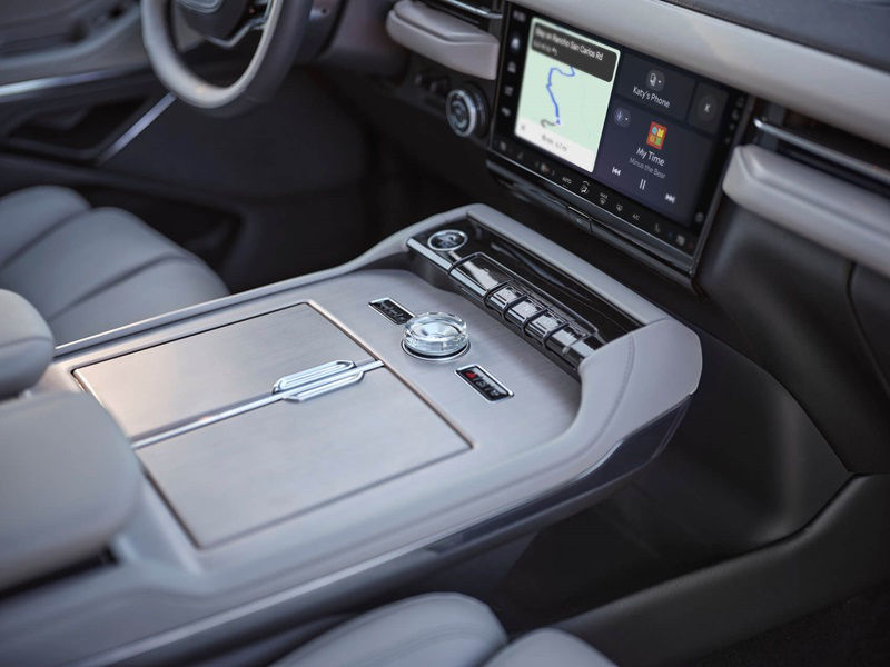 Lincoln Navigator