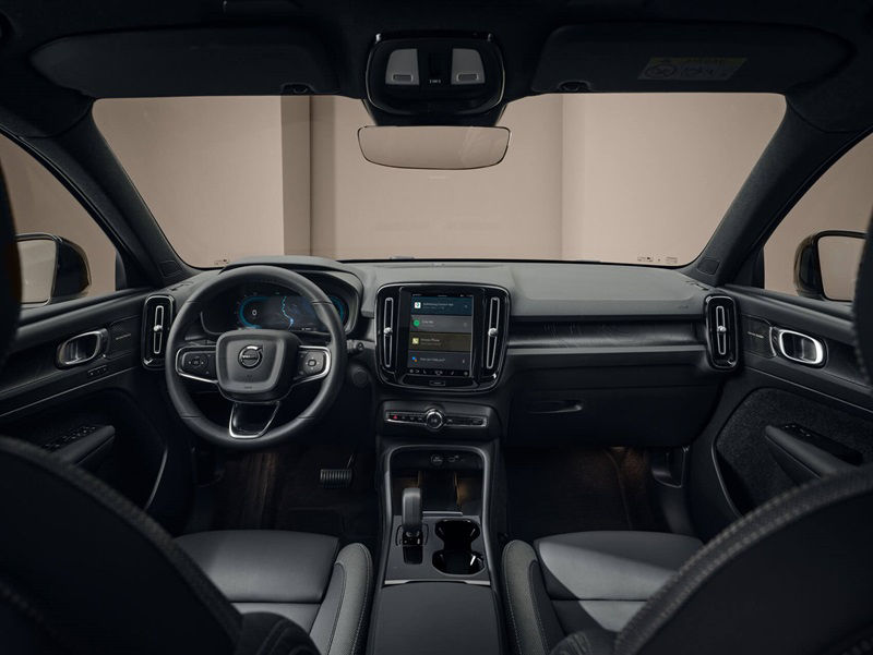 Volvo EX40
