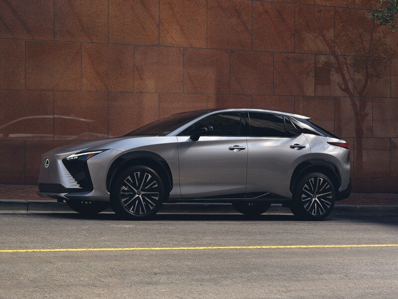 Lexus RZ