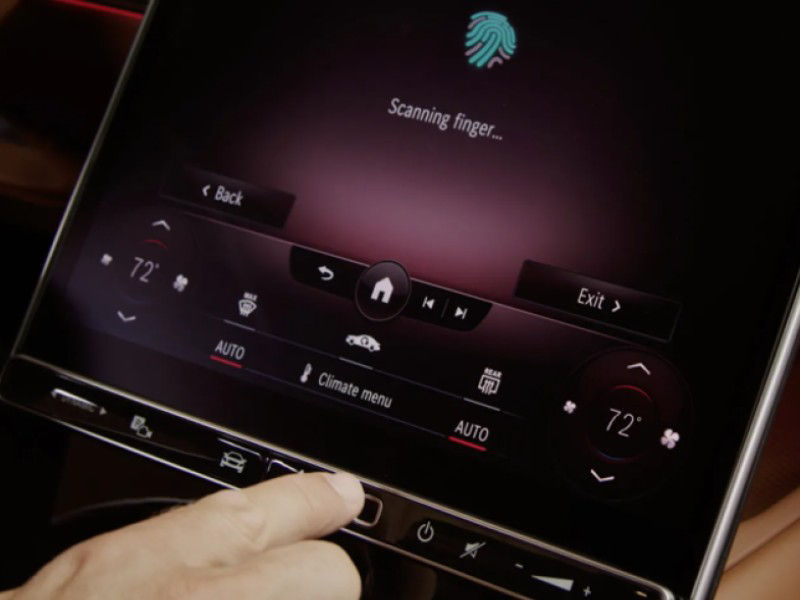 2026 Mercedes-Benz GLC