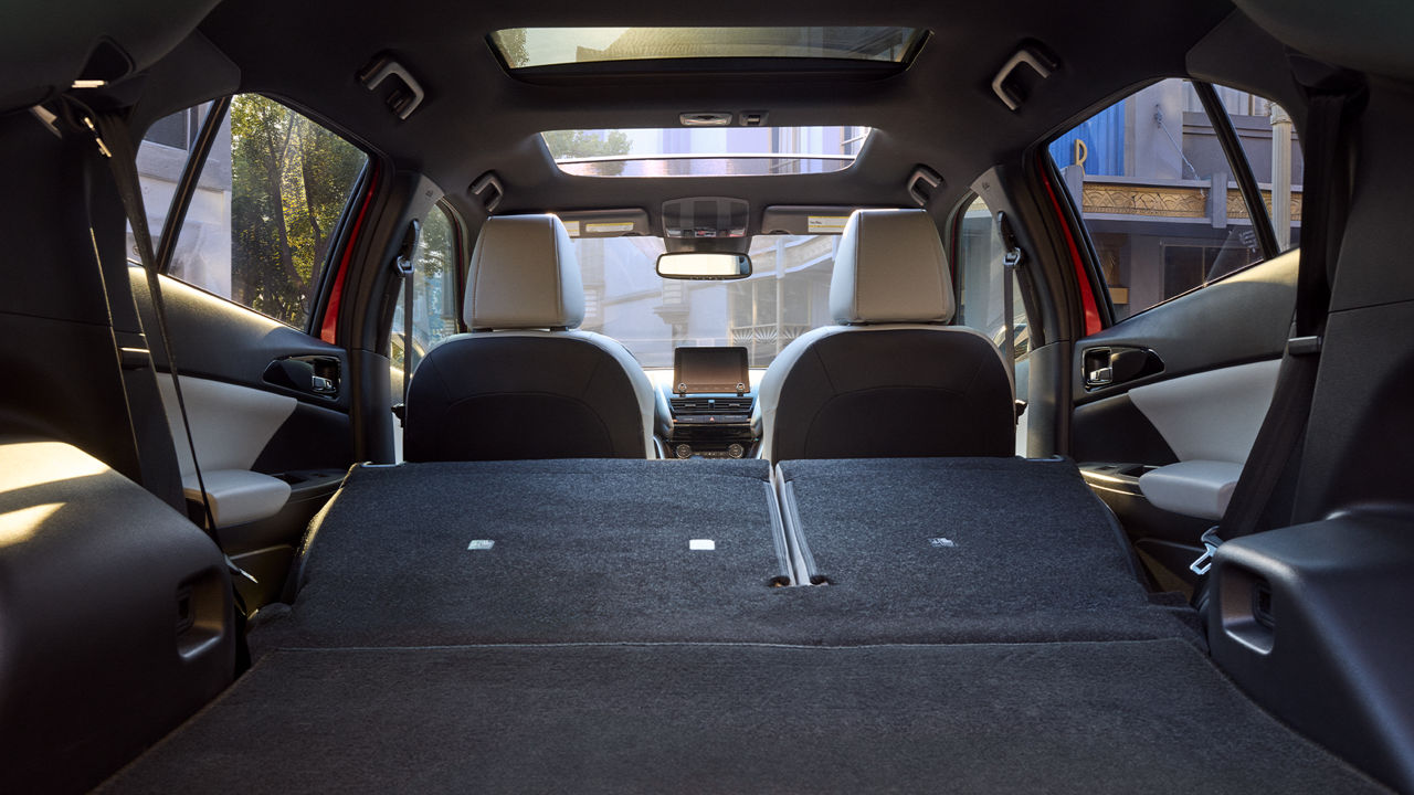 2025 Mitsubishi Eclipse Cross Cargo
