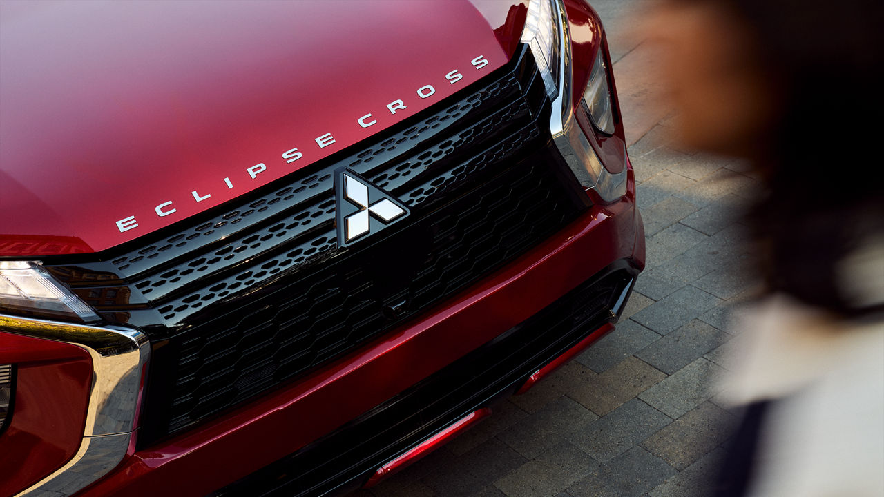 2025 Mitsubishi Eclipse Cross Front