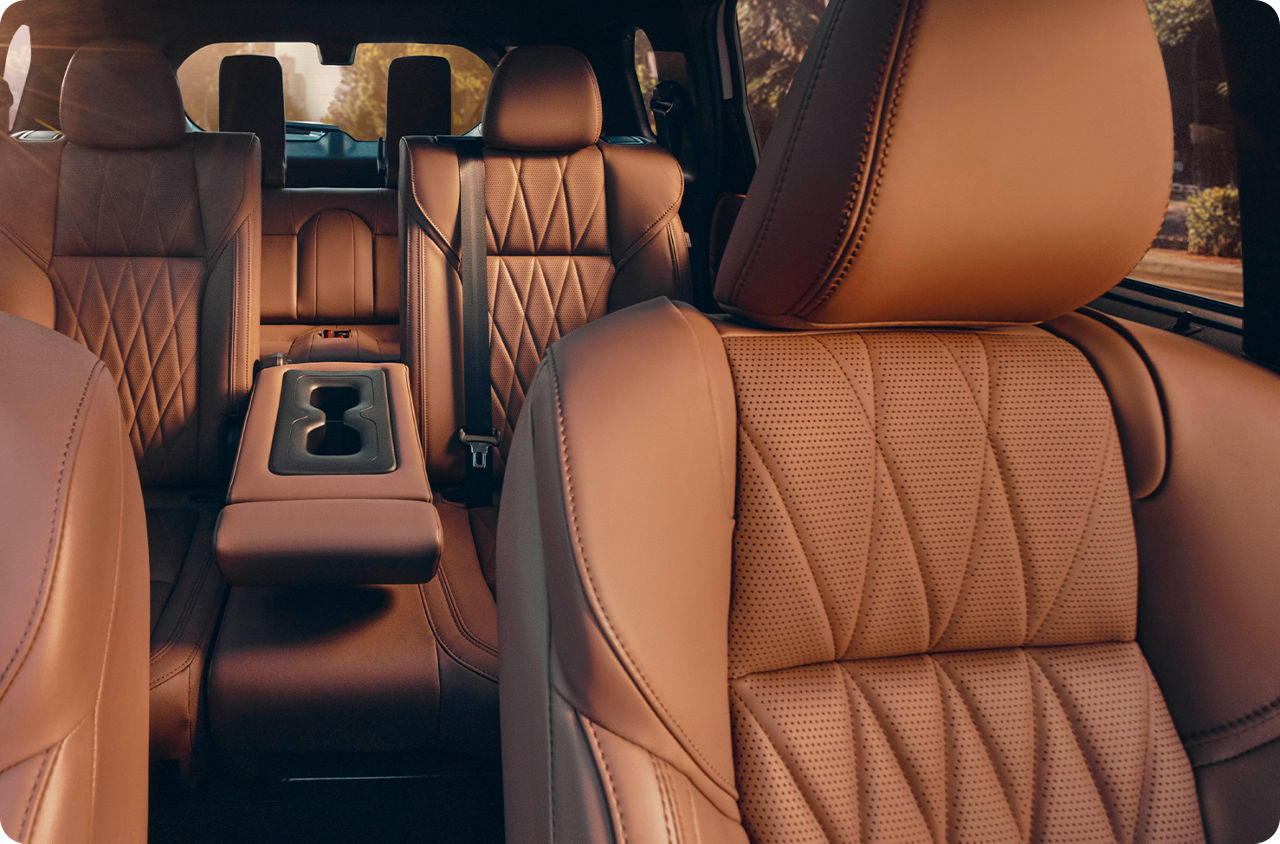 2026 Mitsubishi Outlander Seating