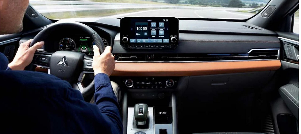 Mitsubishi Outlander Hybrid Technology