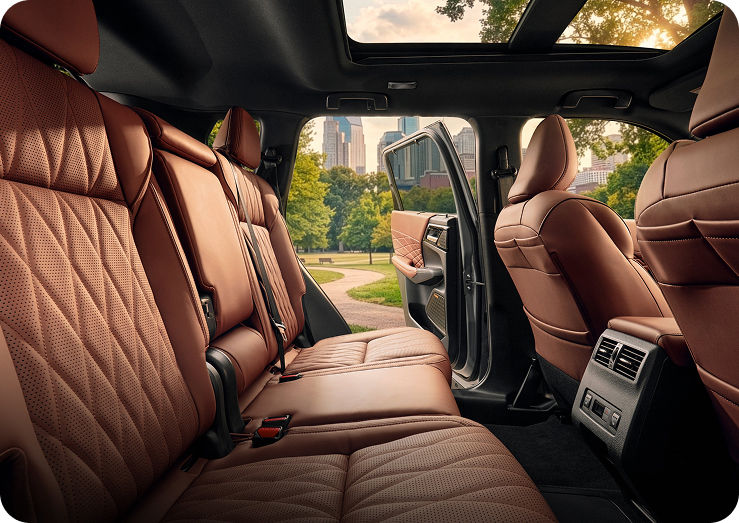 Mitsubishi Outlander PHEV Interior Design