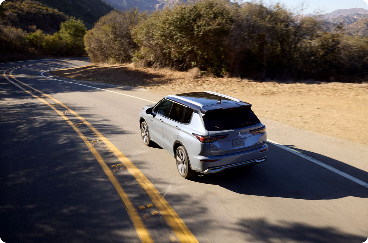 2026 Mitsubishi Outlander PHEV Driving