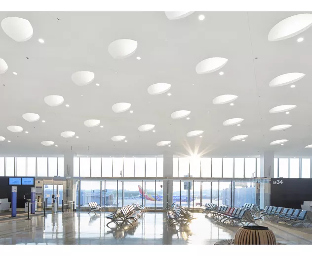 USG - Ensemble™ Acoustical Drywall Ceiling - Chicago O'Hare International Airport - Terminal 5 in Chicago, IL