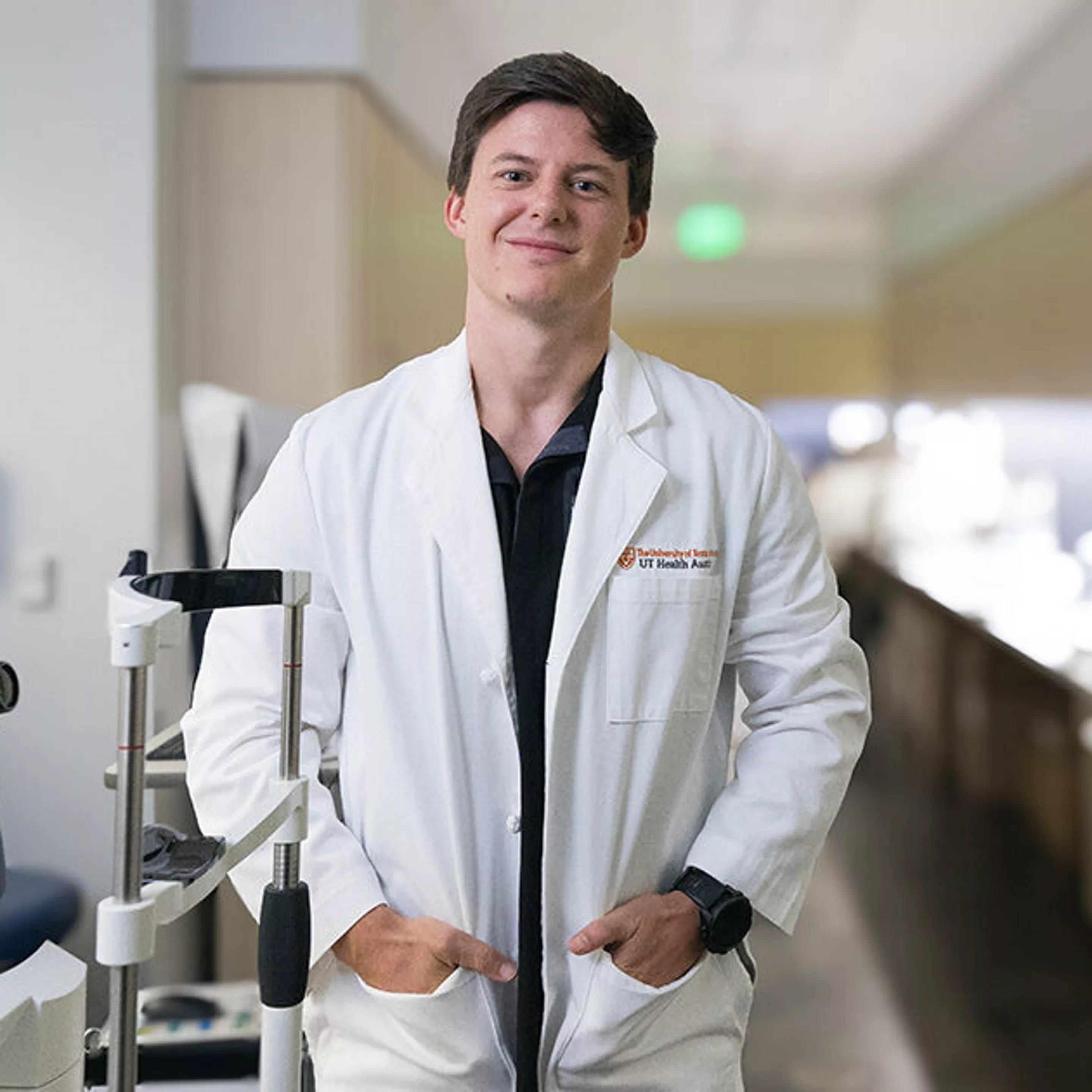 Seeing patients, shaping practice: Ophthalmology… | UT Medicine