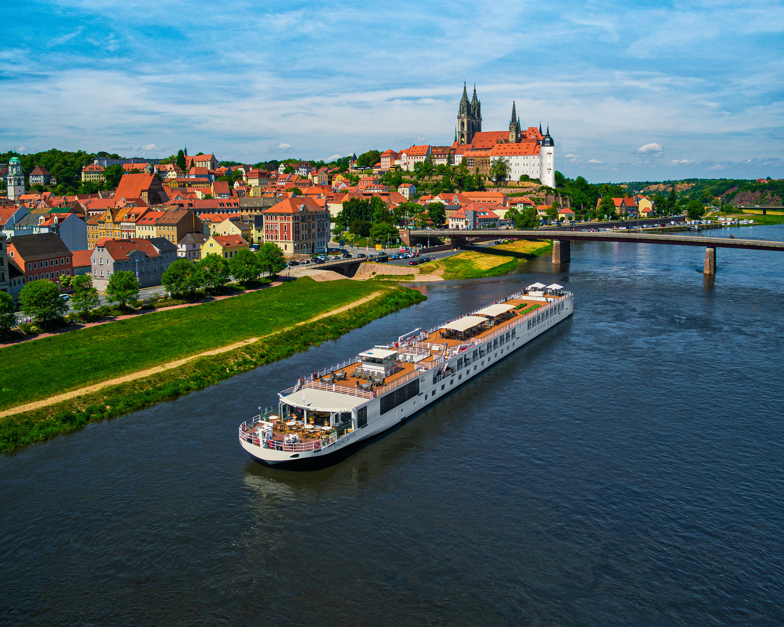 Astrild Riverbank Elbe River Meissen