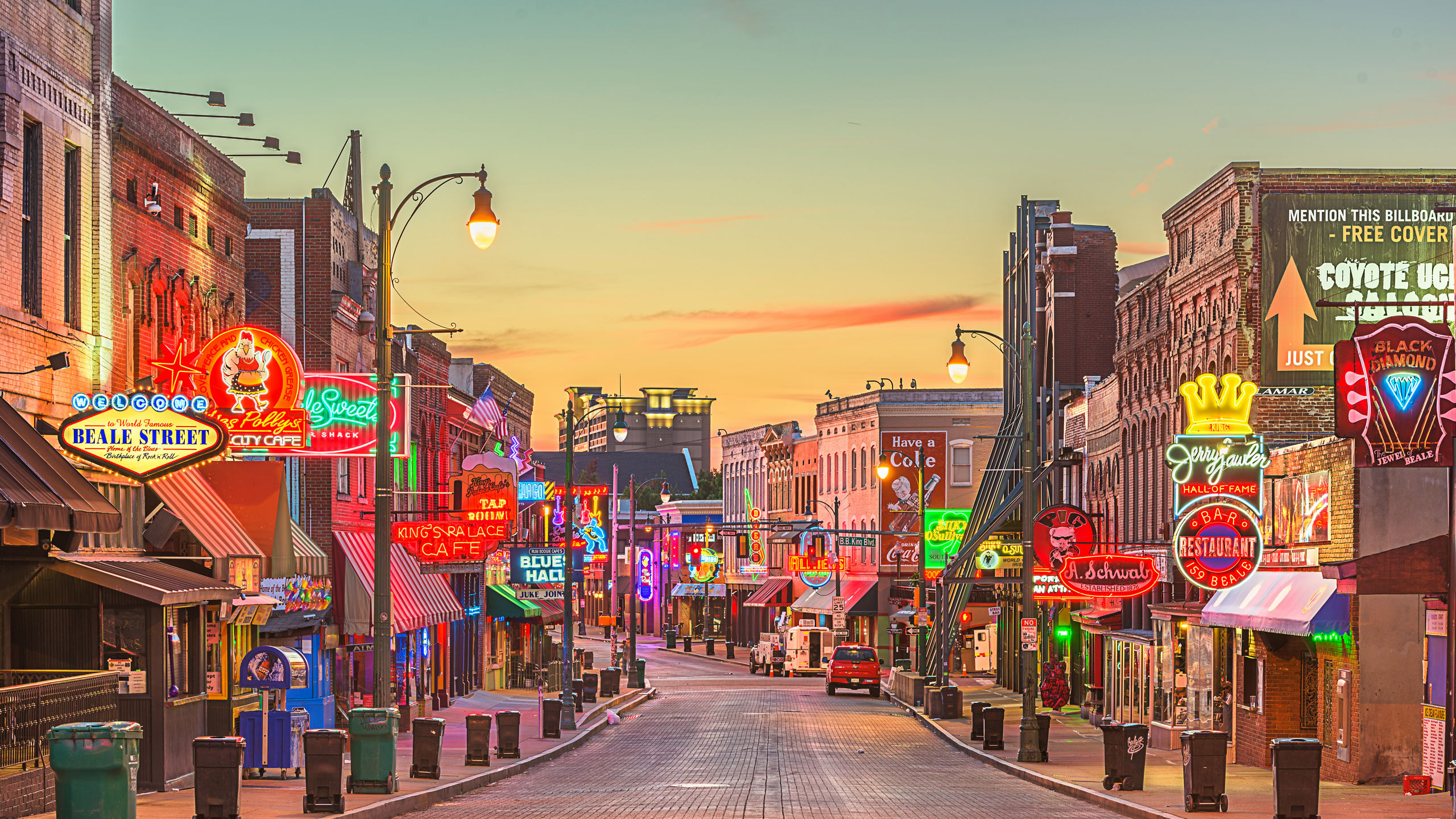 Blues Clubs Neon Beale Street Memphis