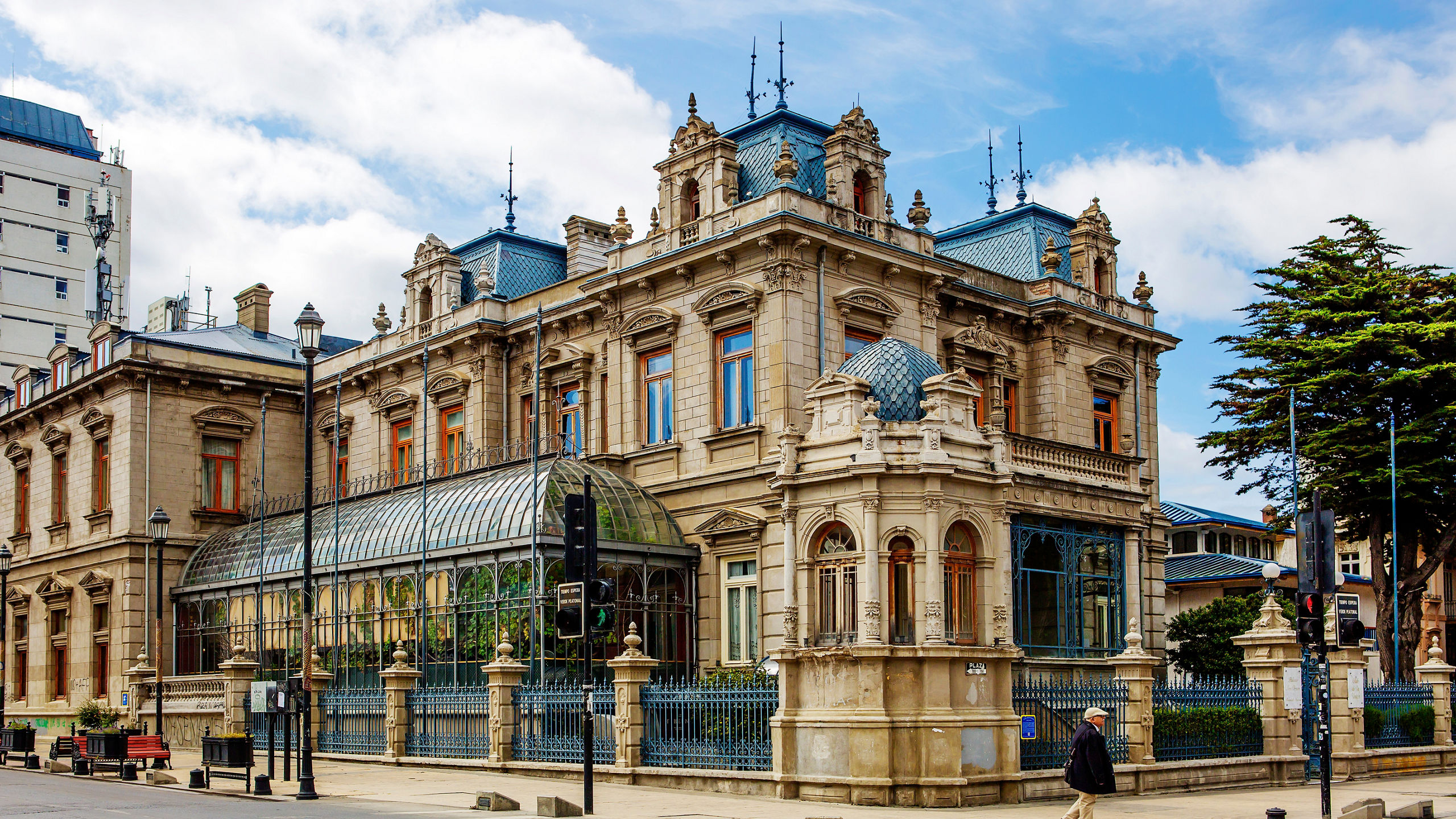 Longitudinal World Cruise VII