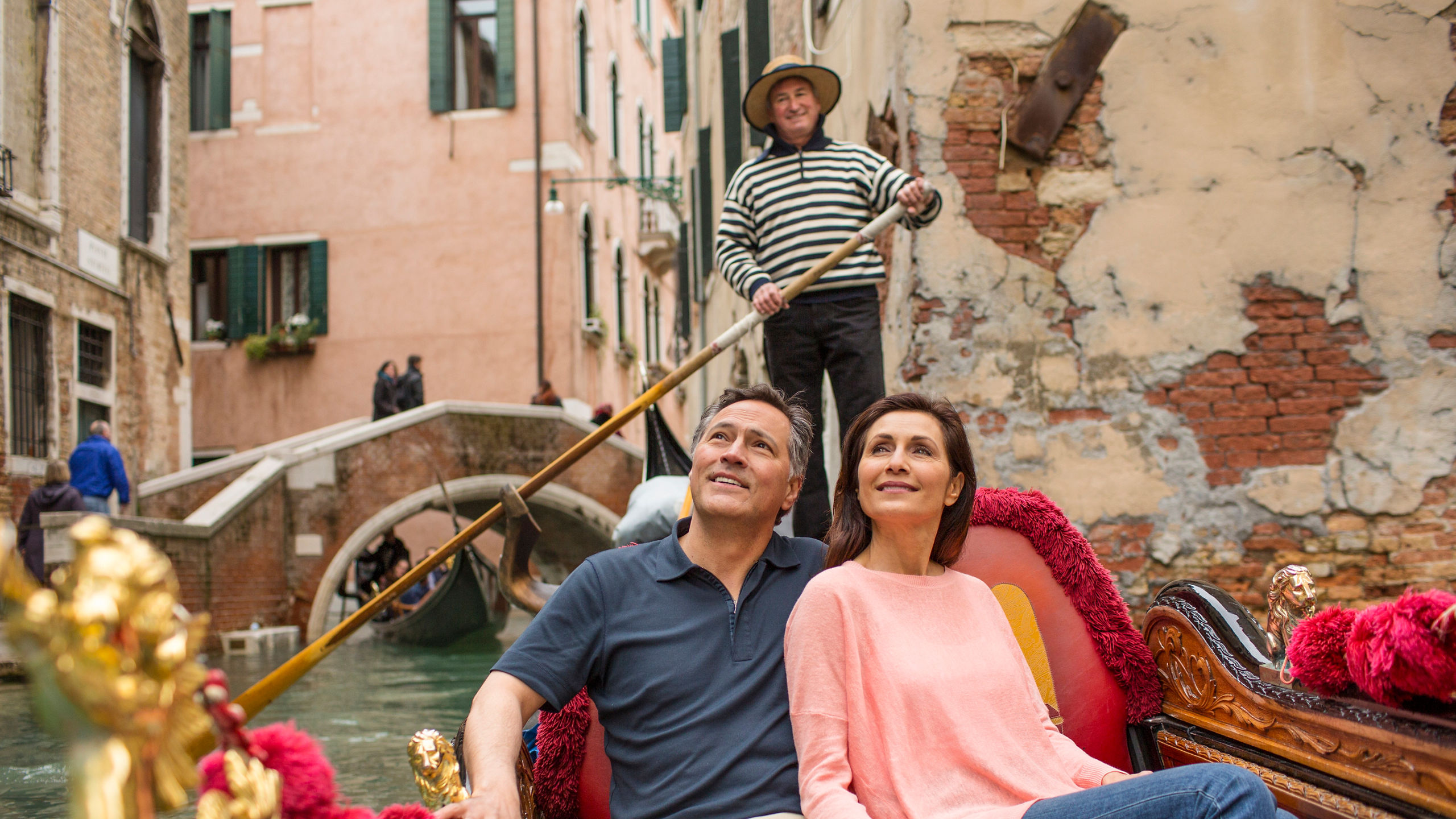 Gondola Ride Couple Canal Venice
