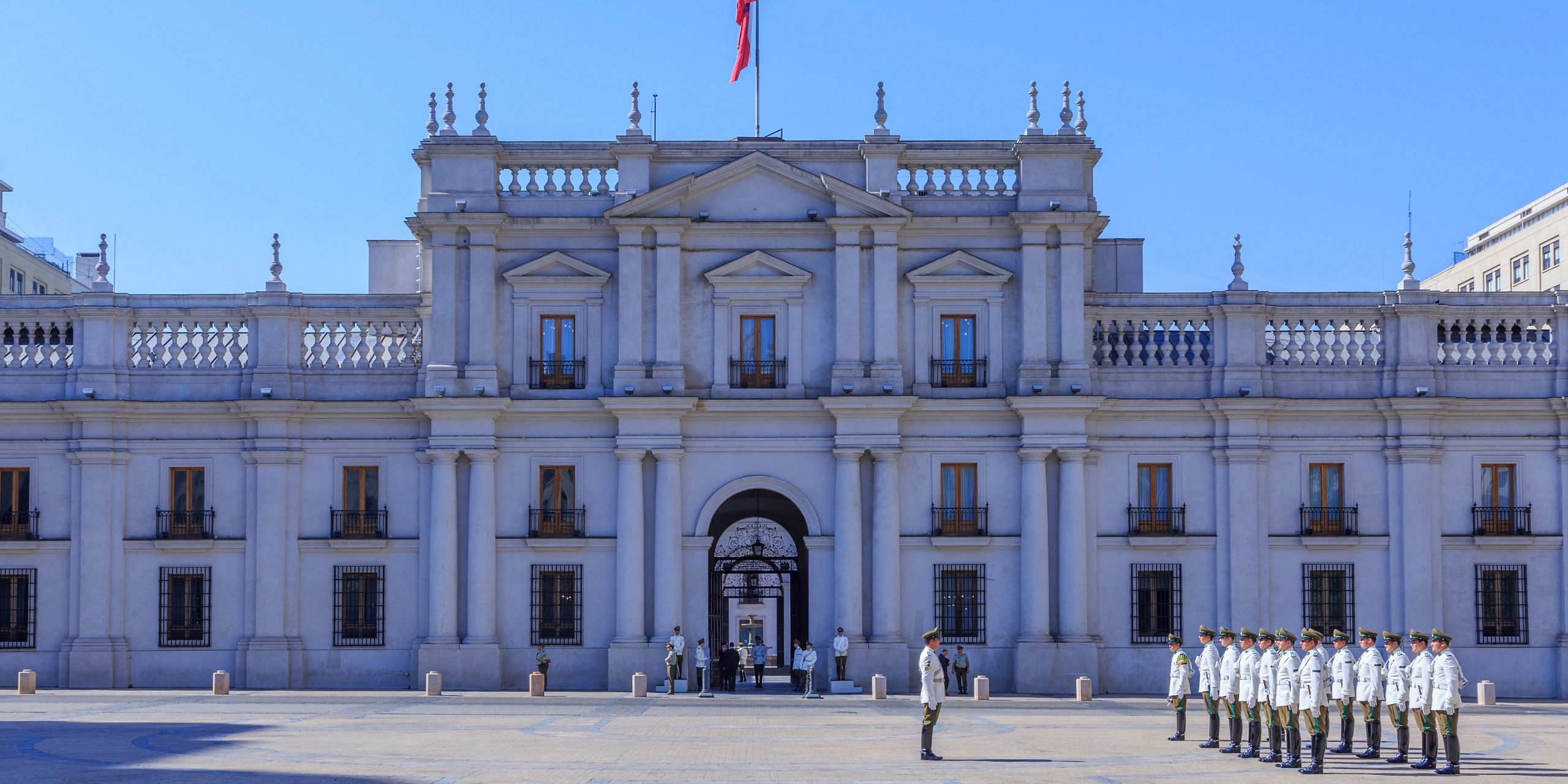 Guards La Moneda Palace Santiago