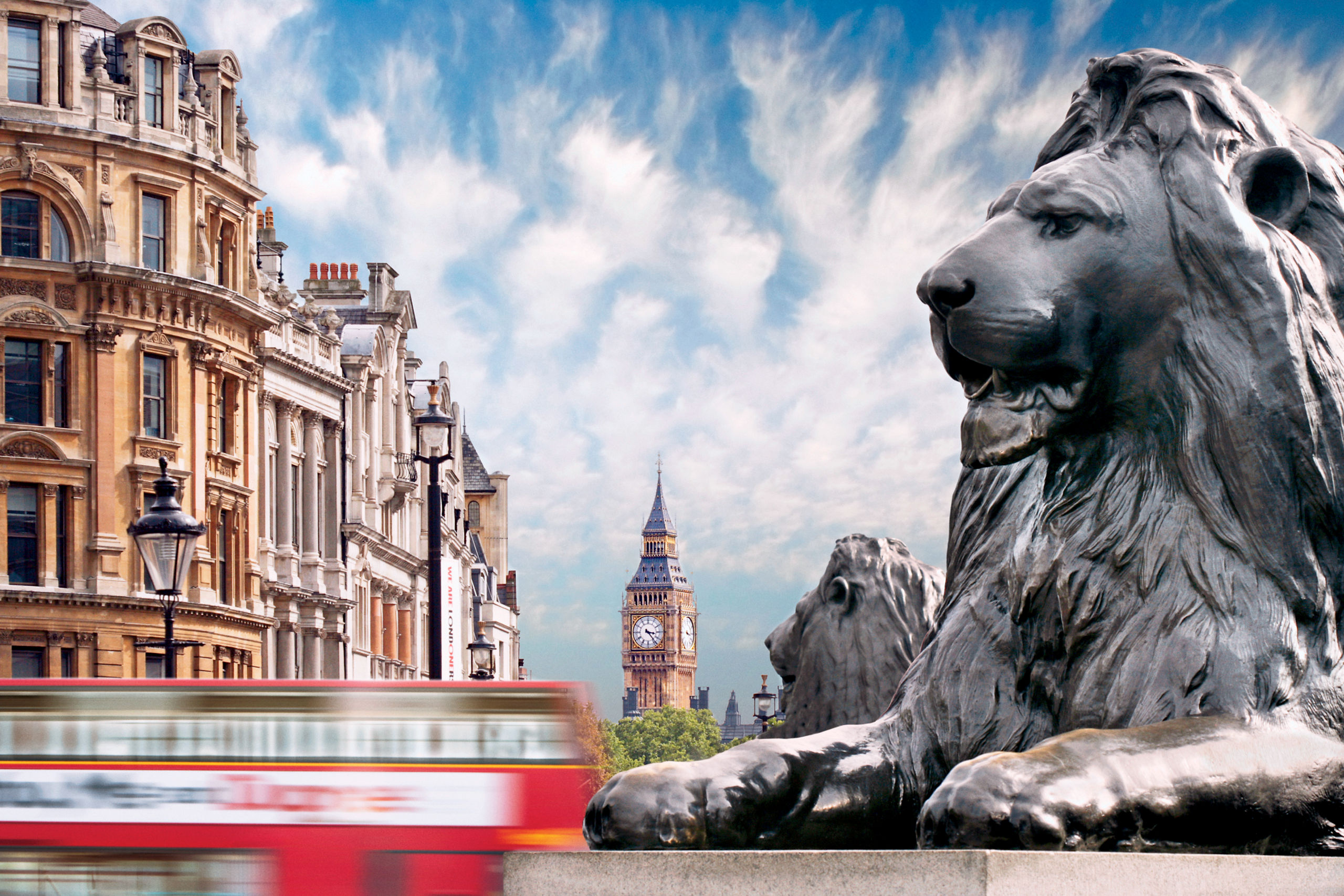 Lion Statue-Trafalgar-Square-London