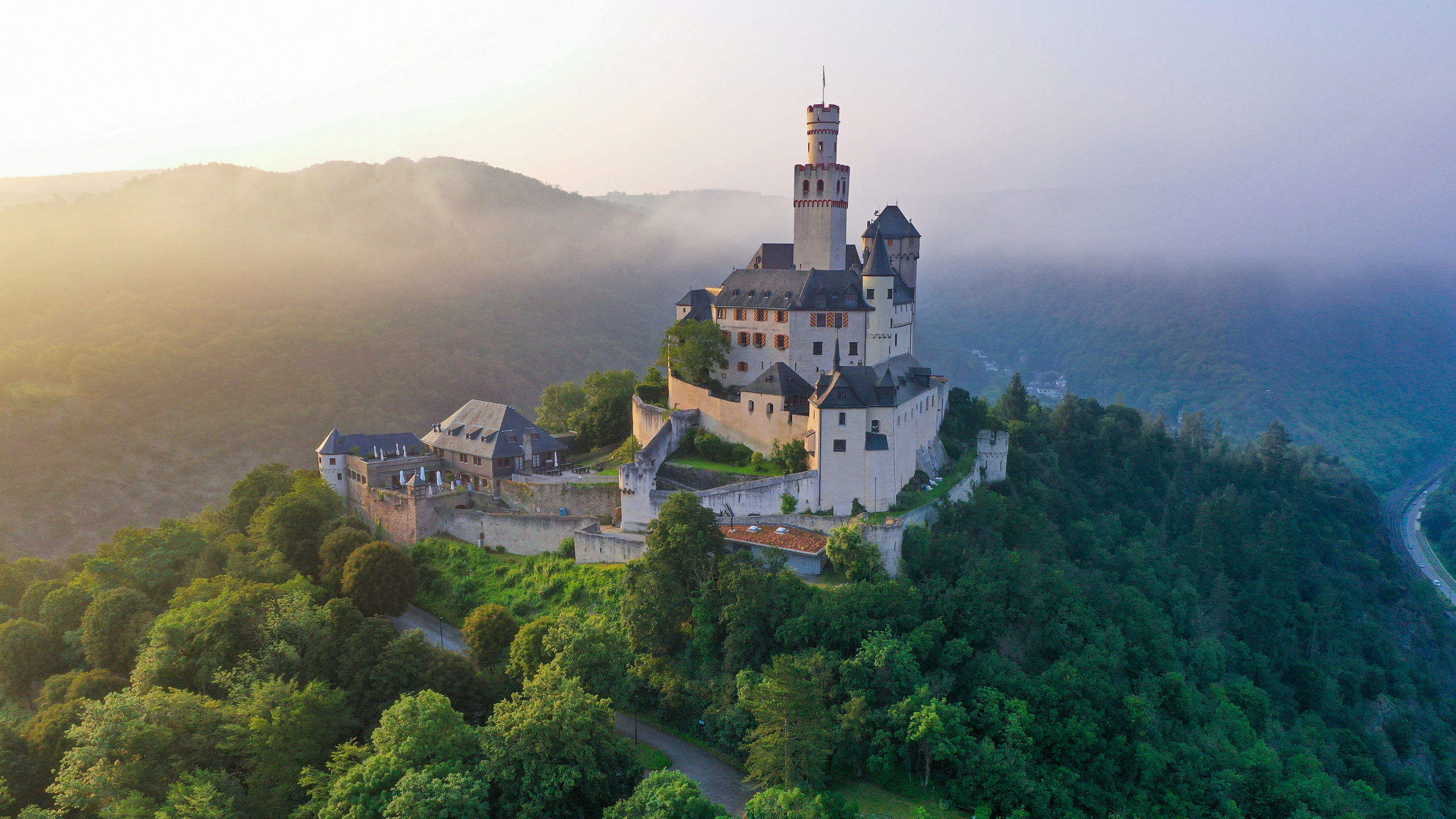 Marksburg Castle Mist Braubach