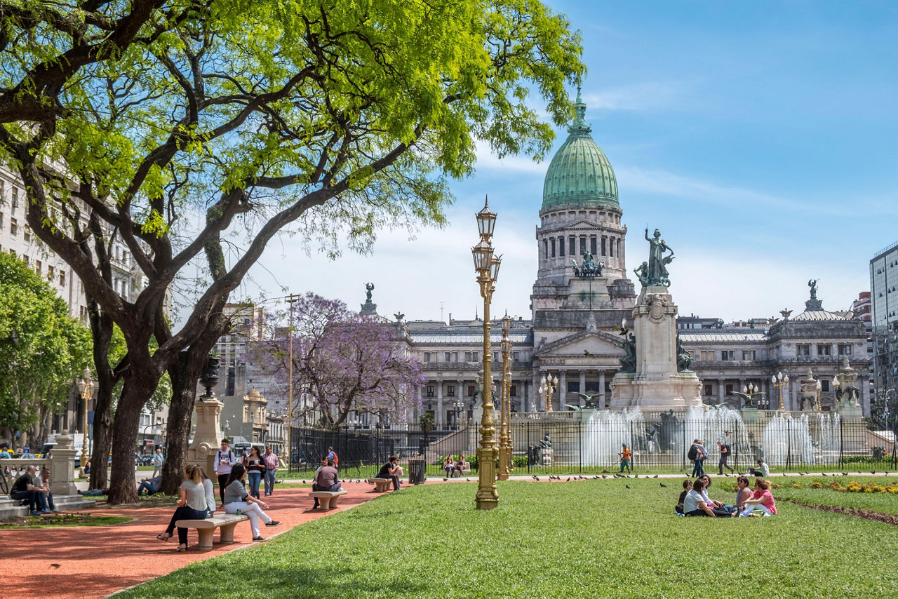 Palacio Del Congreso Plaza Buenos Aires