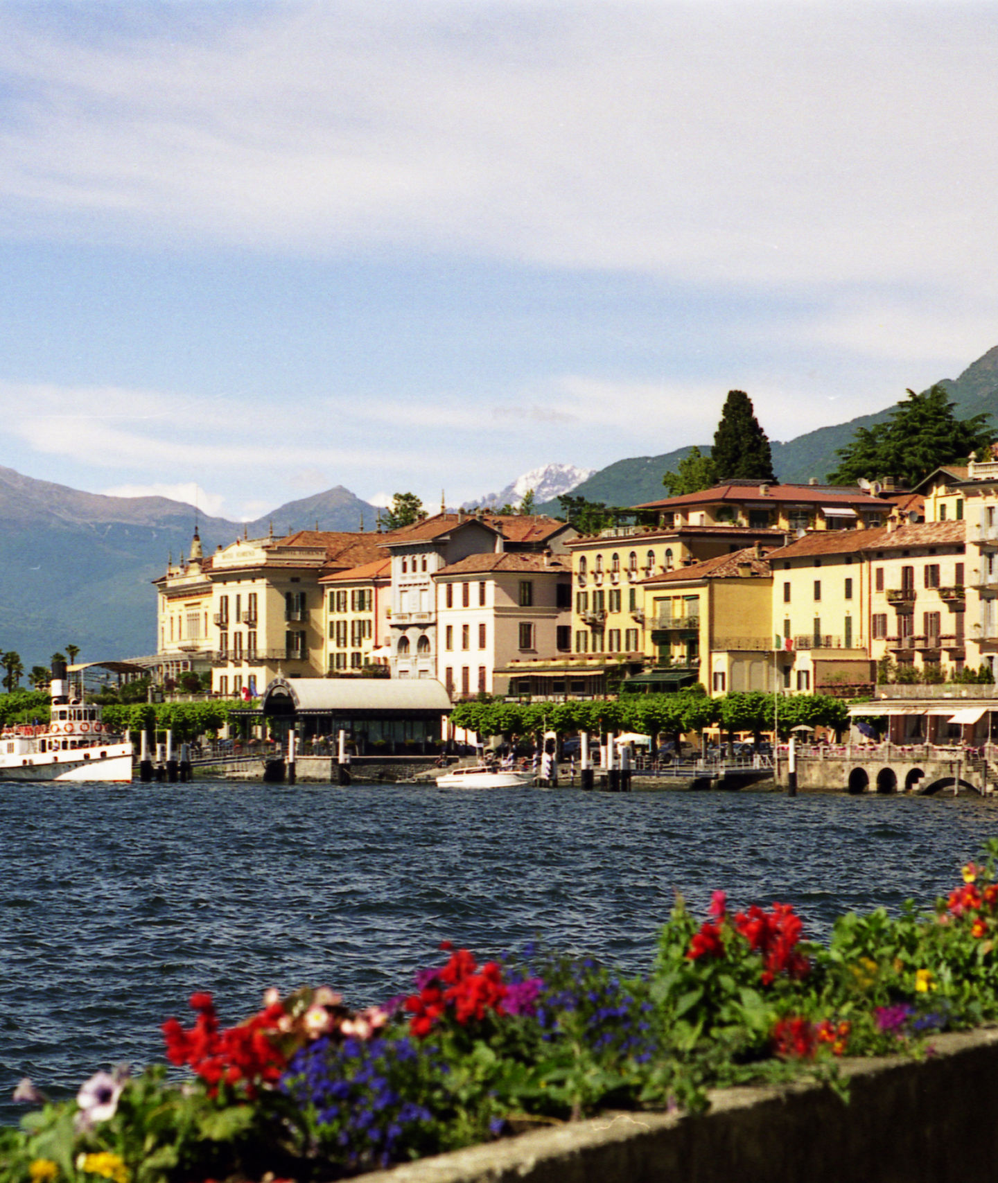 Scenic lakeside town with mountain backdrop