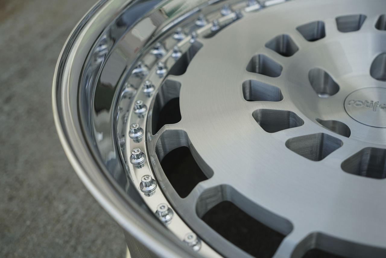 廃盤 rotiform MONOBLOCK CCV ロティフォーム 18インチ Rotiform CCV 