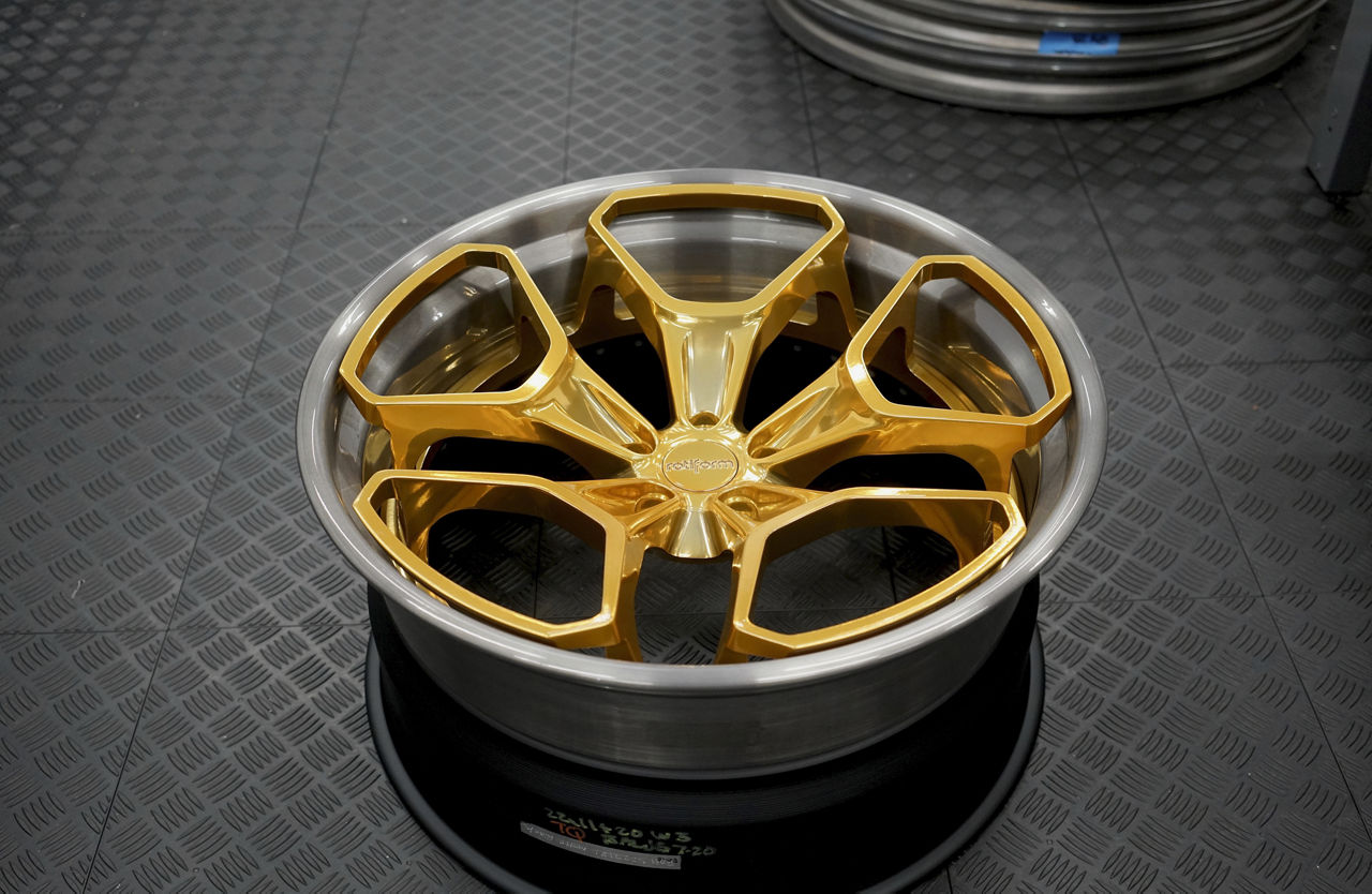 Rotiform HUR CustomSpec