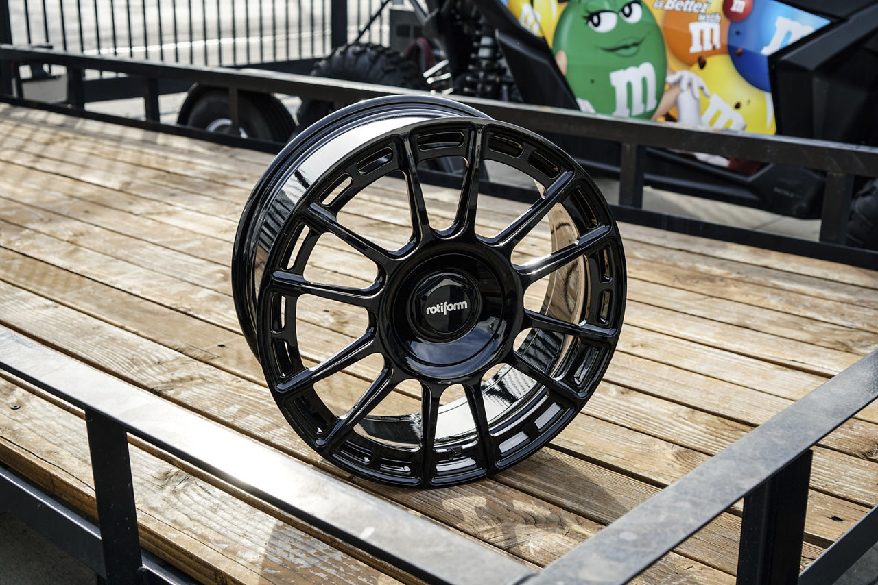 Rotiform OZR CustomSpec