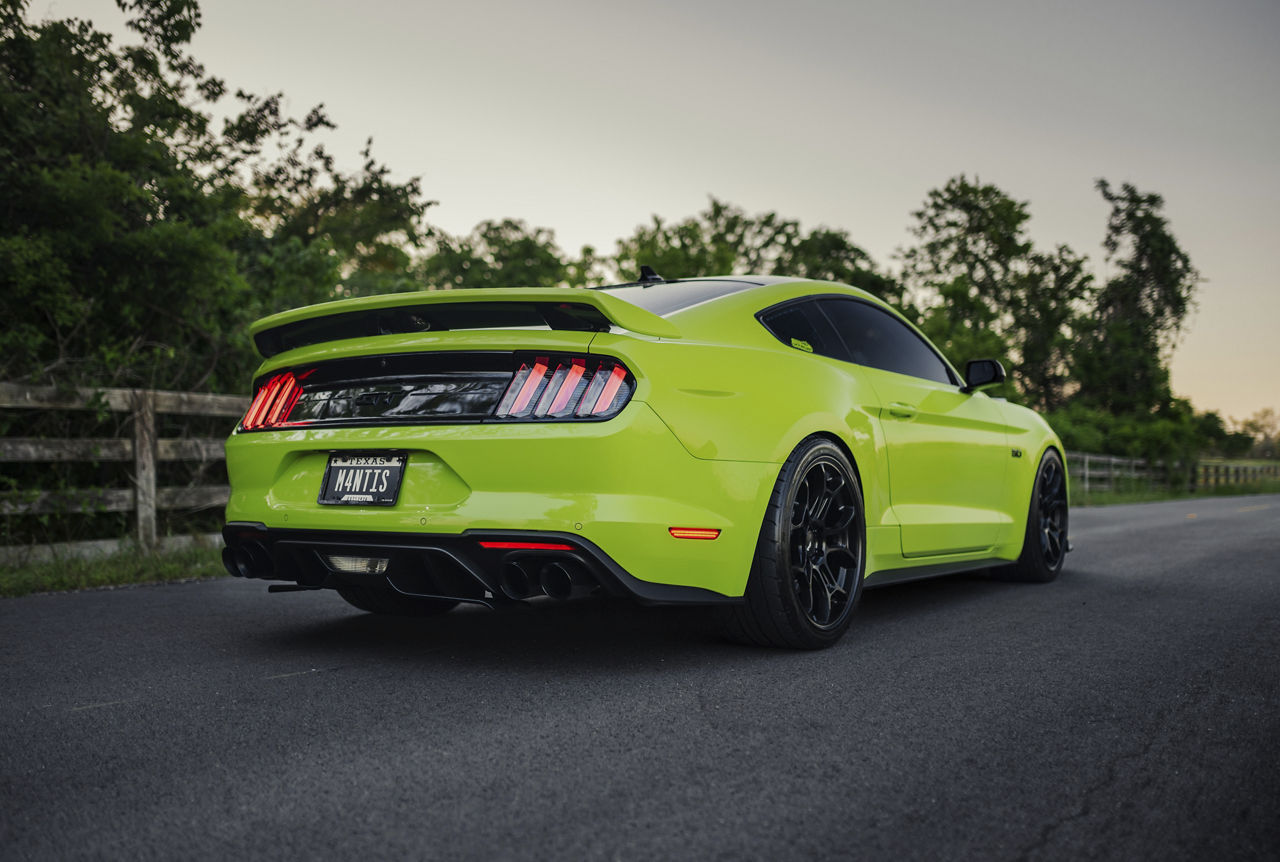 2021 Ford Mustang  GT