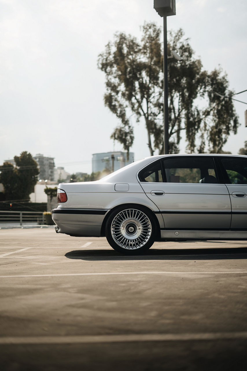 1999 BMW 750iL