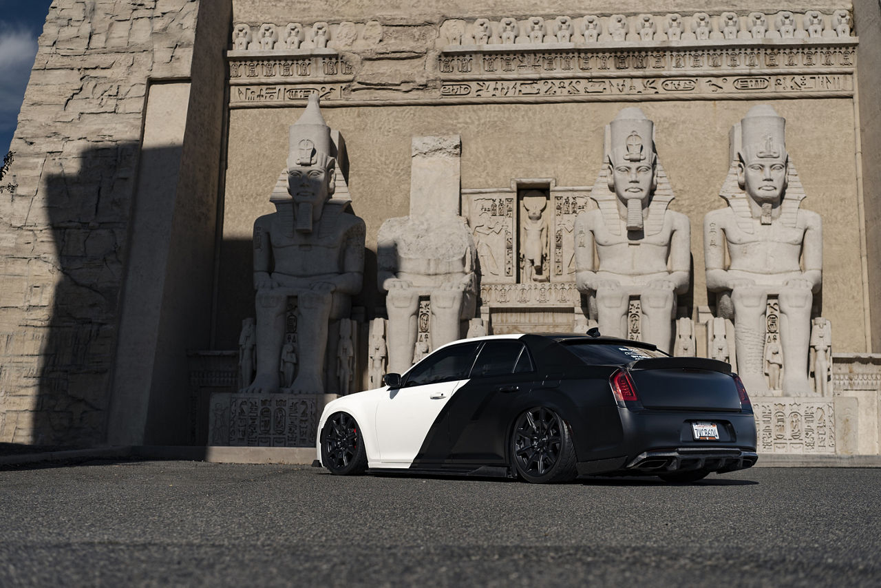 2020 Chrysler 300 - Asanti ESQUIRE - Black