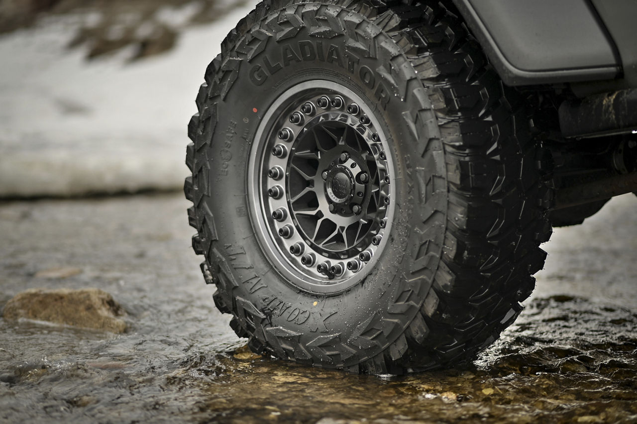 2021 Jeep Gladiator - Black Rhino ALPHA - Black