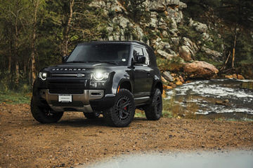 2023 Land Rover Defender 90