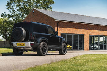 2023 Land Rover Defender 90