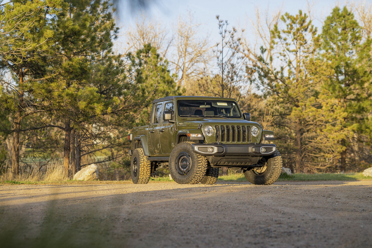 2025 Jeep Gladiator
