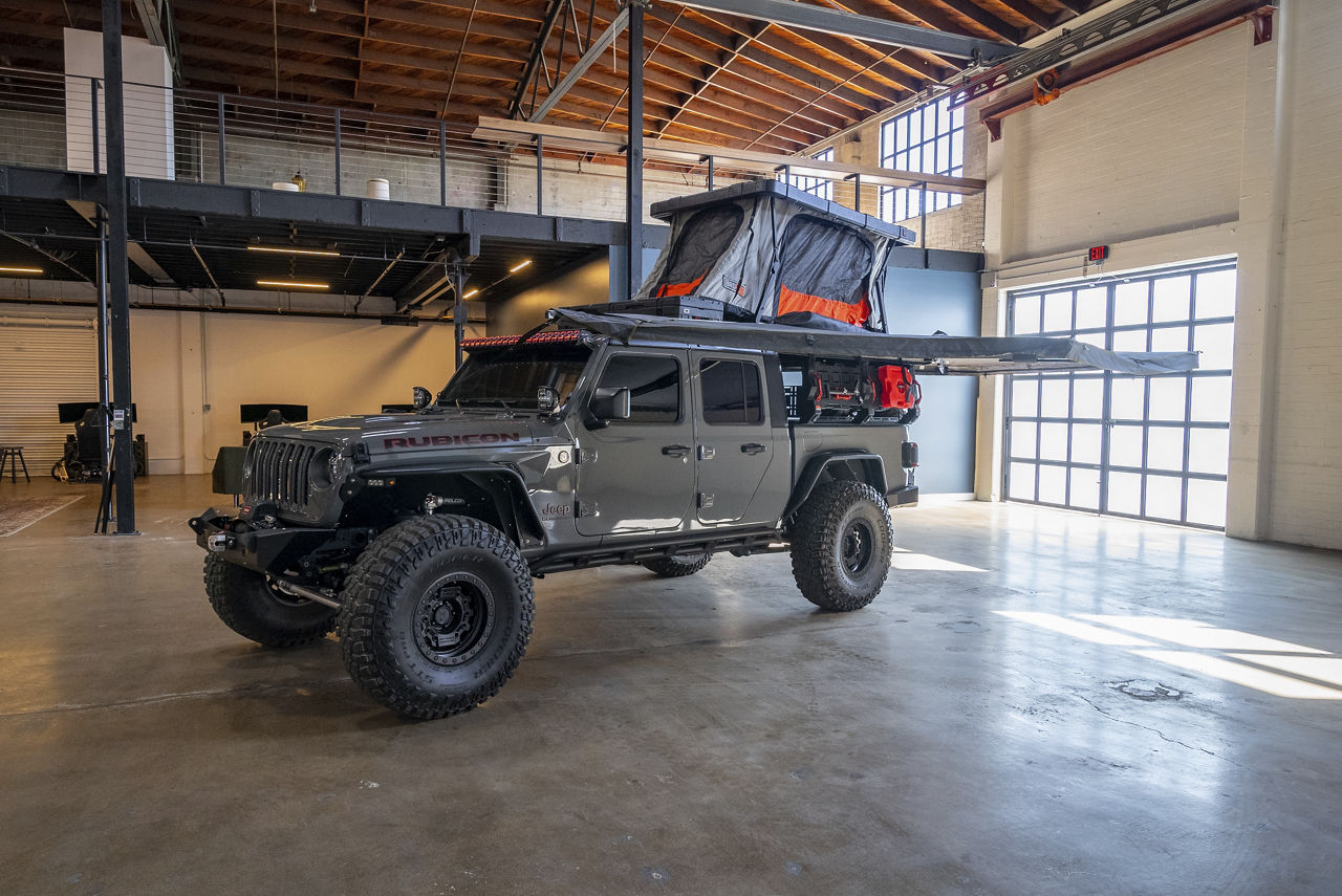 2020 Jeep Gladiator - Black Rhino AVENGER BEADLOCK - Black