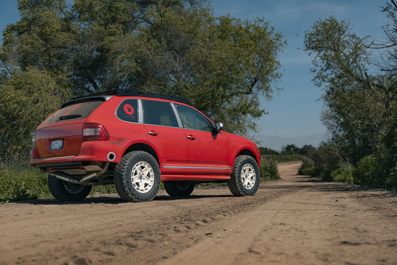 2005 Porsche Cayenne #1