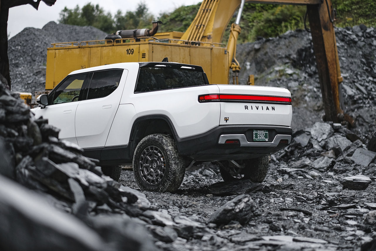 2022 Rivian R1T