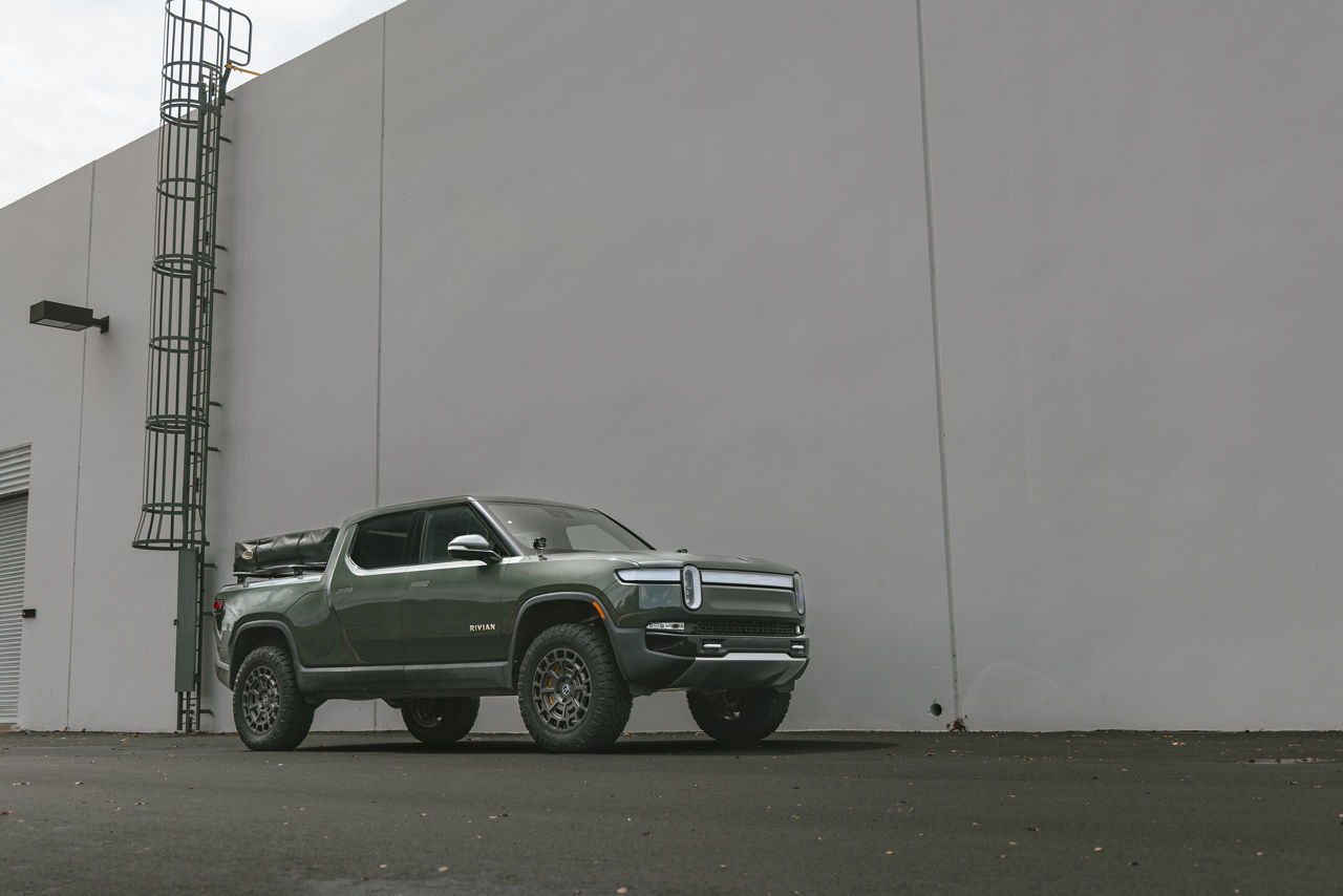2023 Rivian R1T