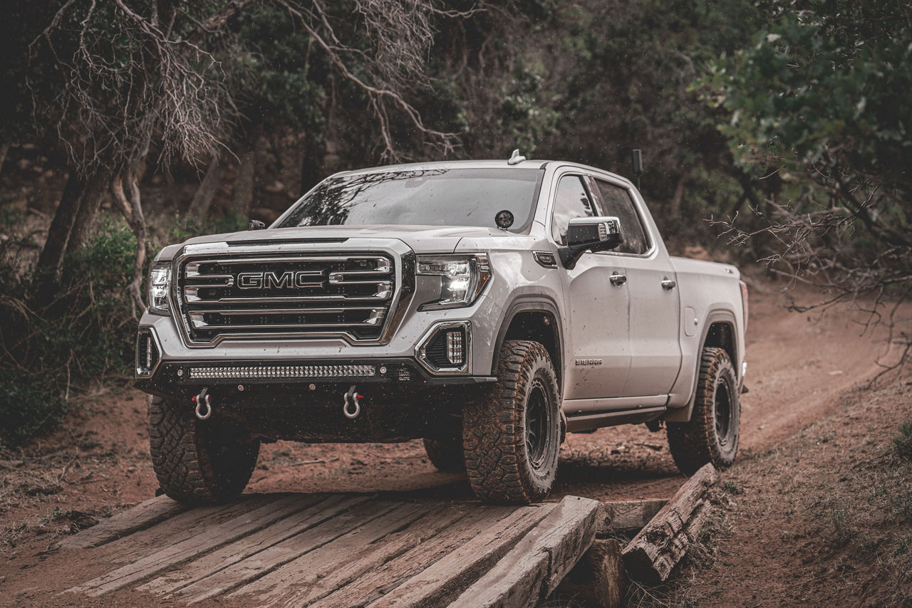 2020 GMC Sierra AT4