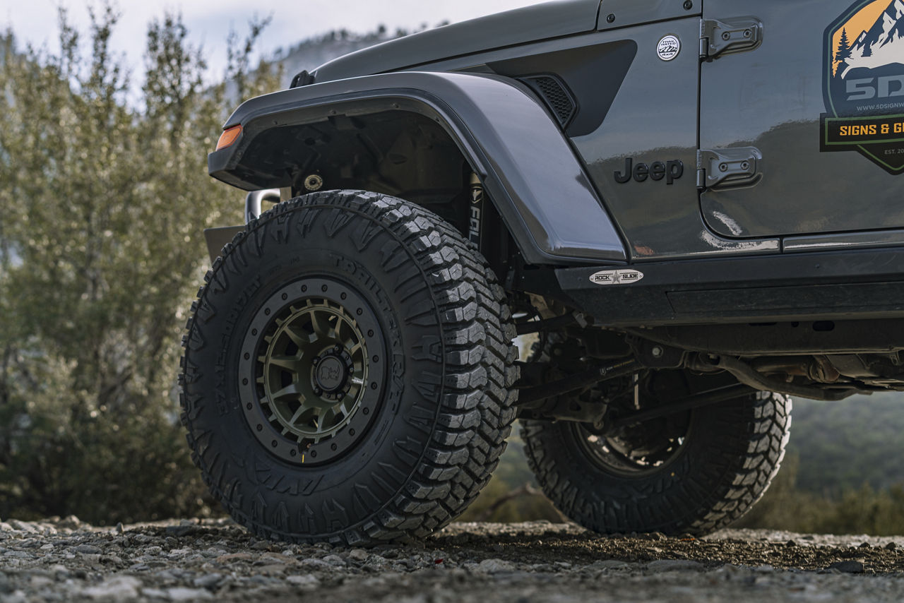 2024 Jeep Gladiator