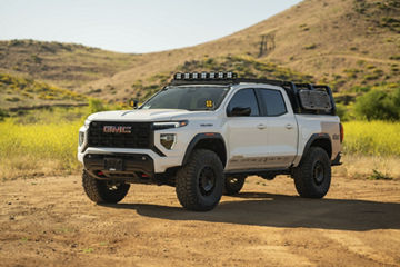 2024 GMC Canyon